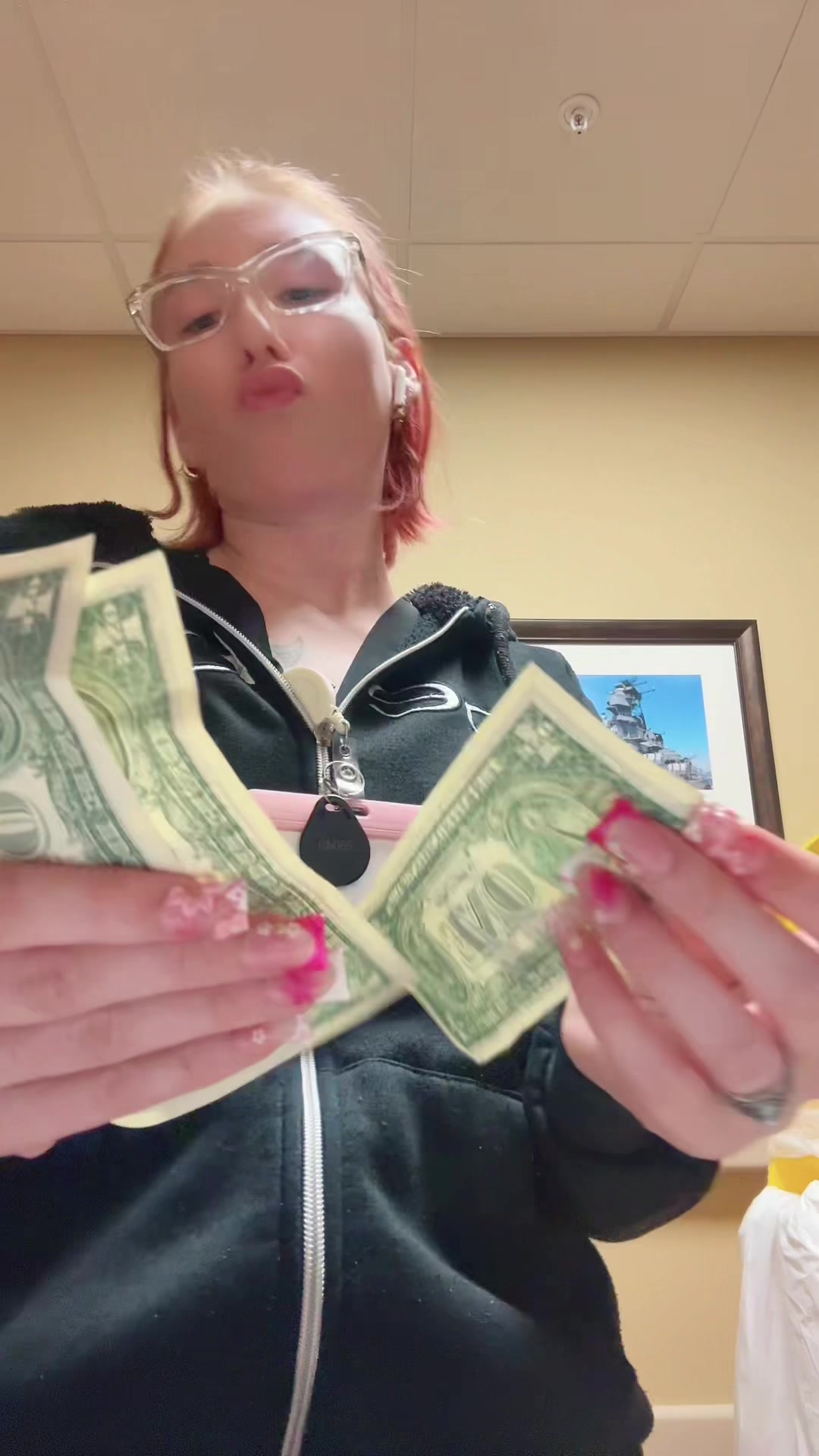 @KayKay