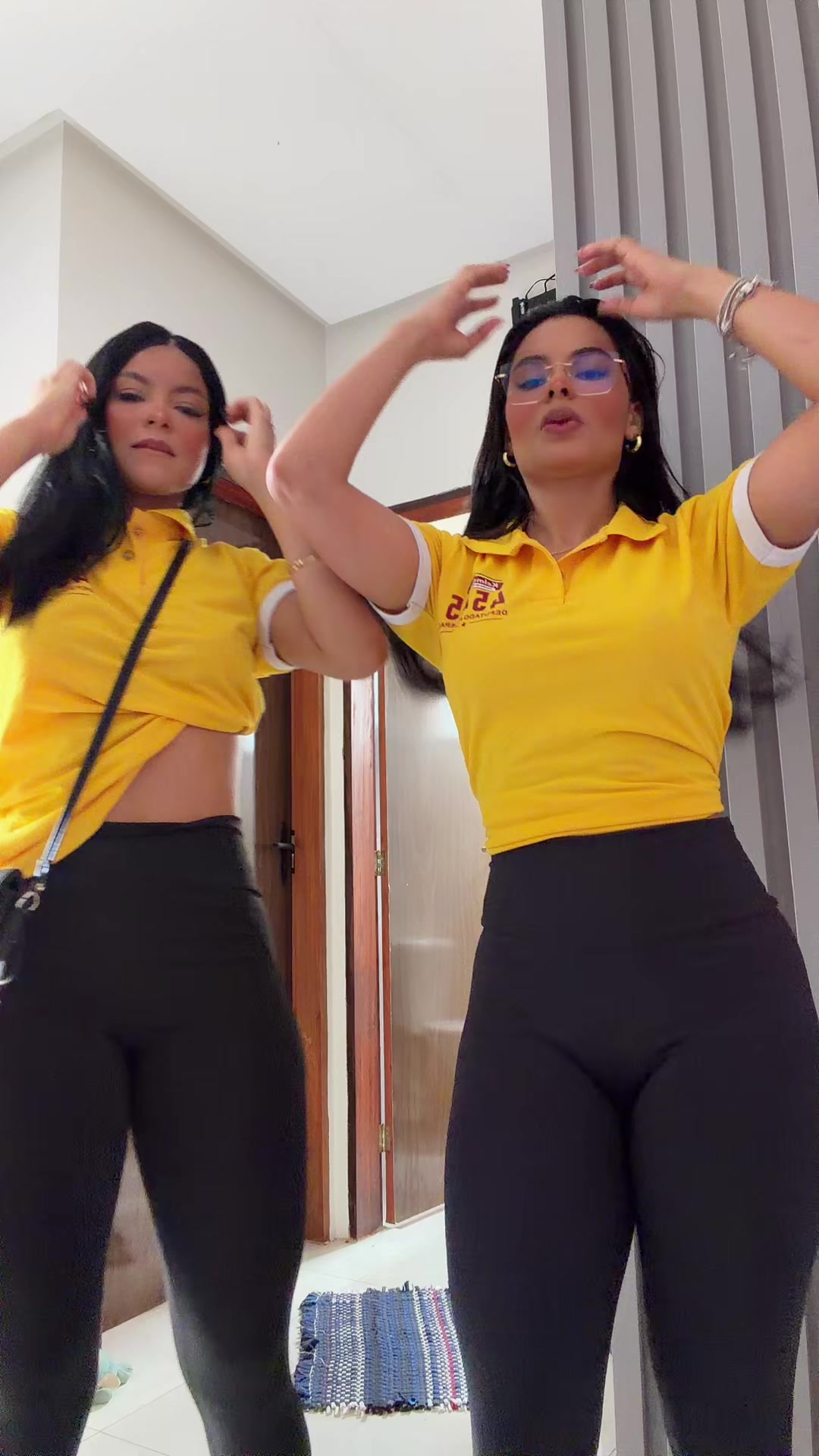 @naelypereira