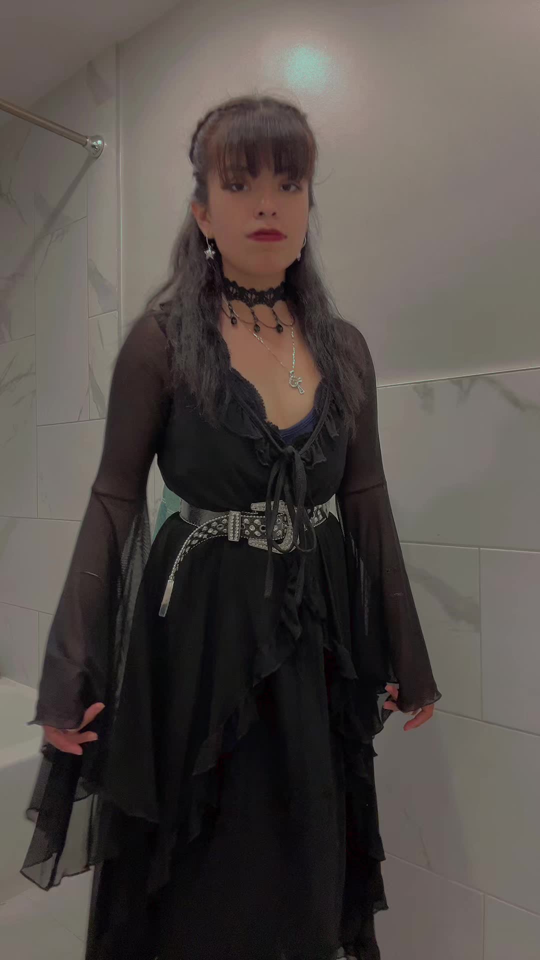 @littlenina.cos