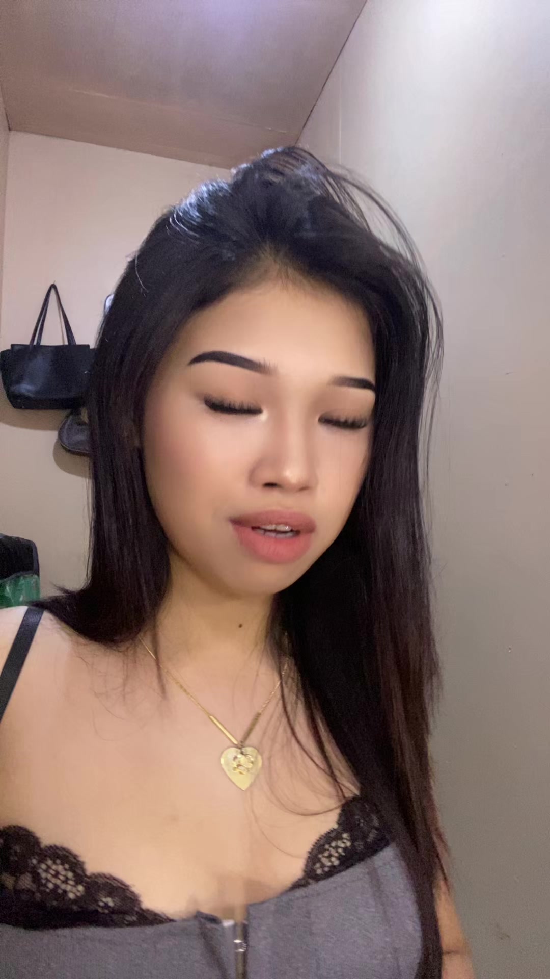 @1nonly_aya