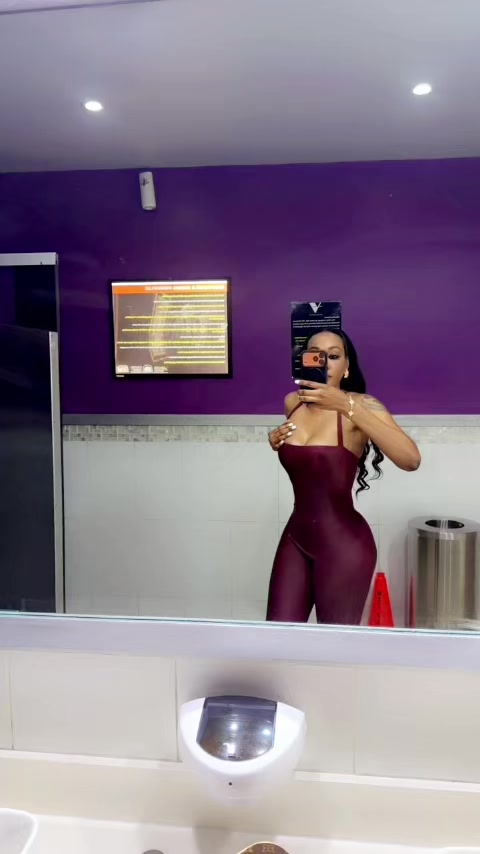 @1.Feliboo