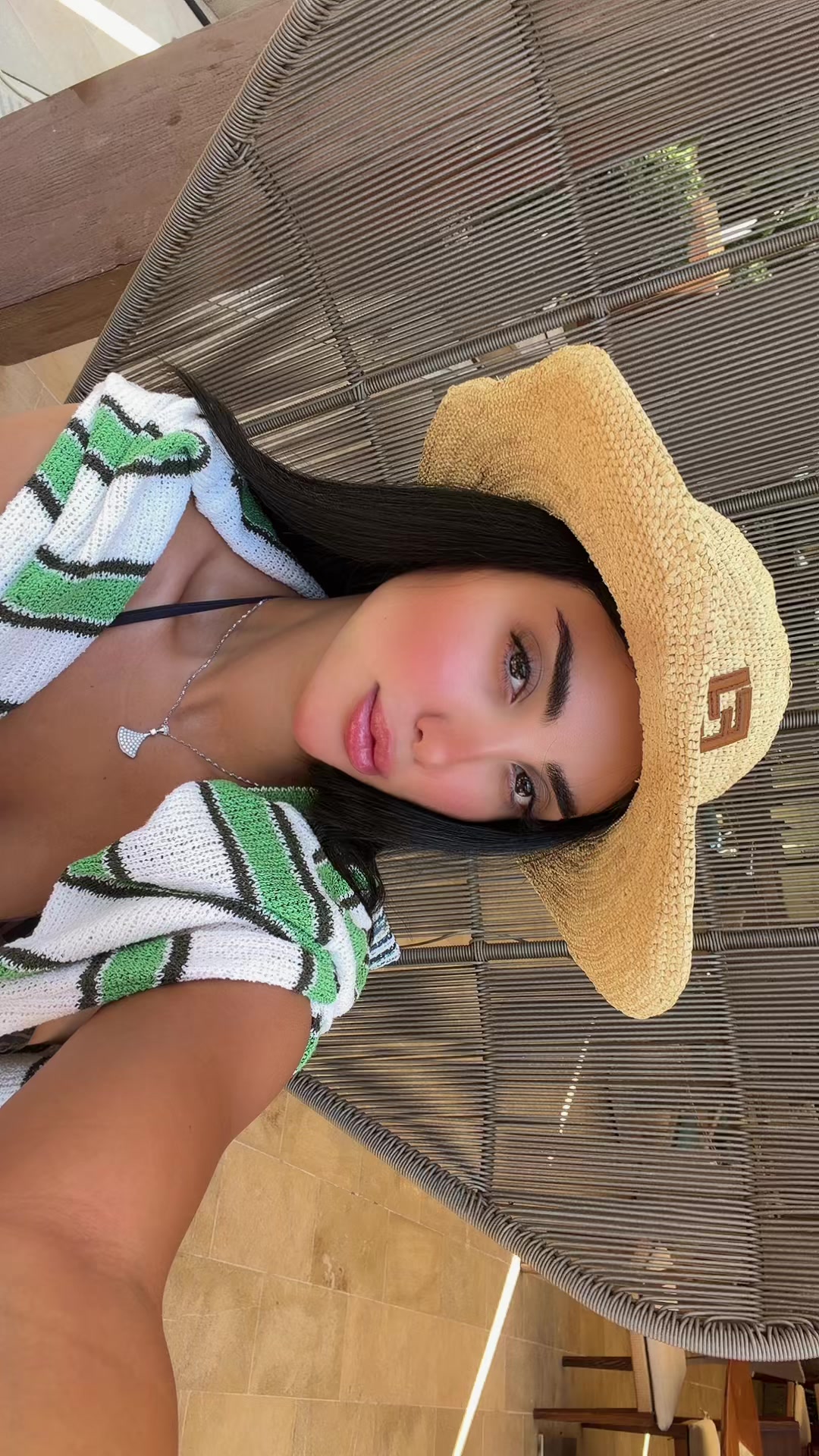 @Jennyfer