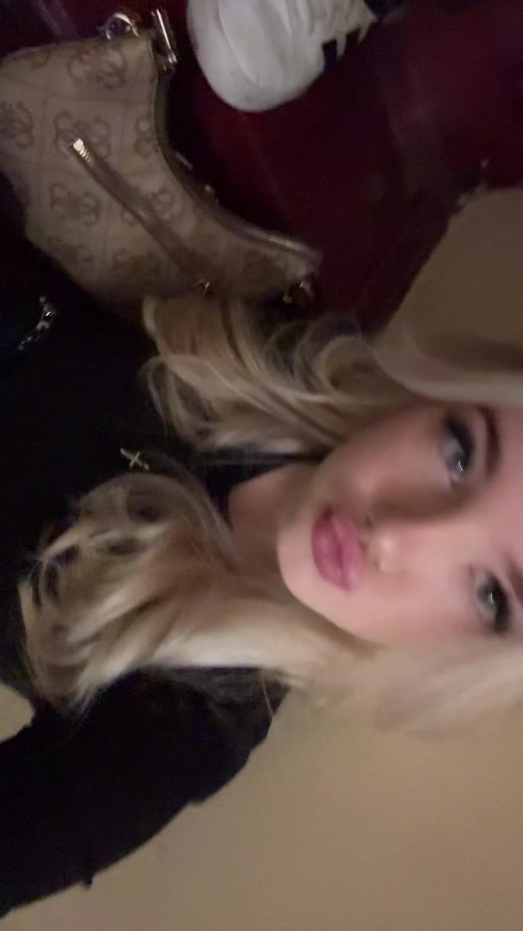 @miss_di