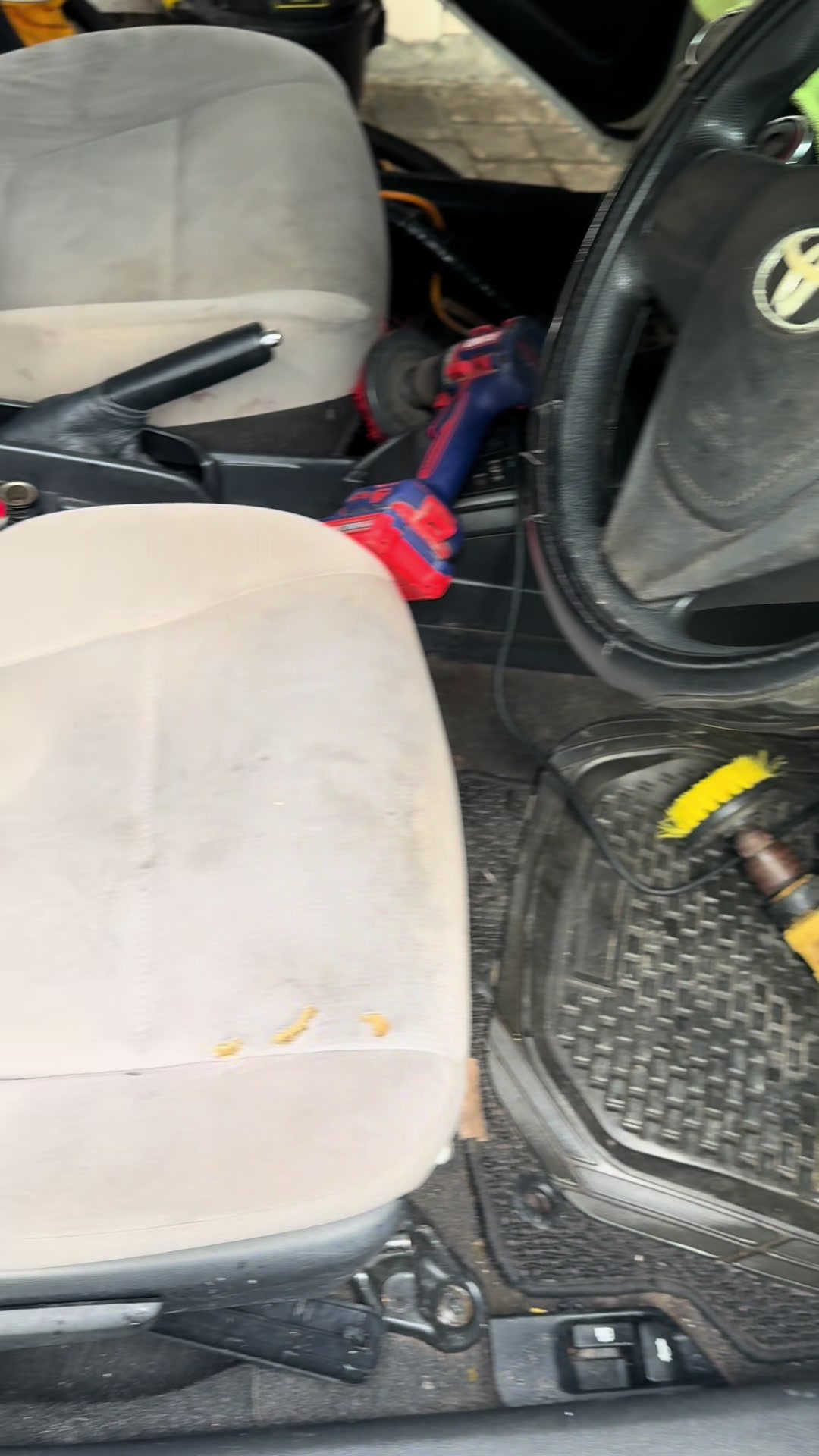 @Deluxe car detailing