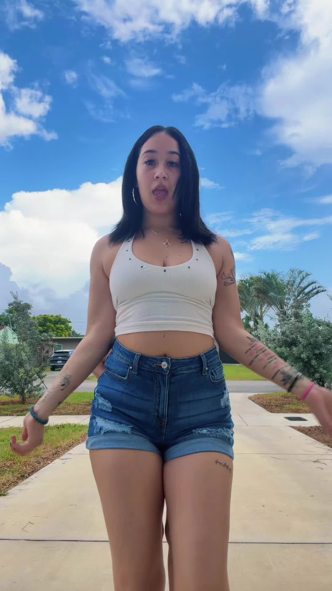 @Destiny305s