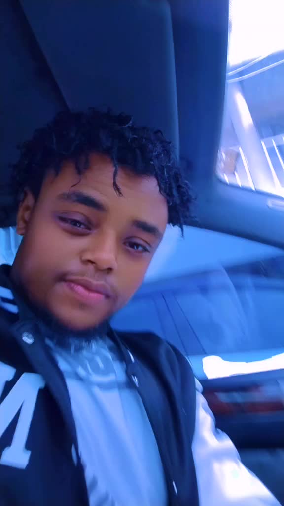 @ሰላሙ&hearts;️💚💛🤟