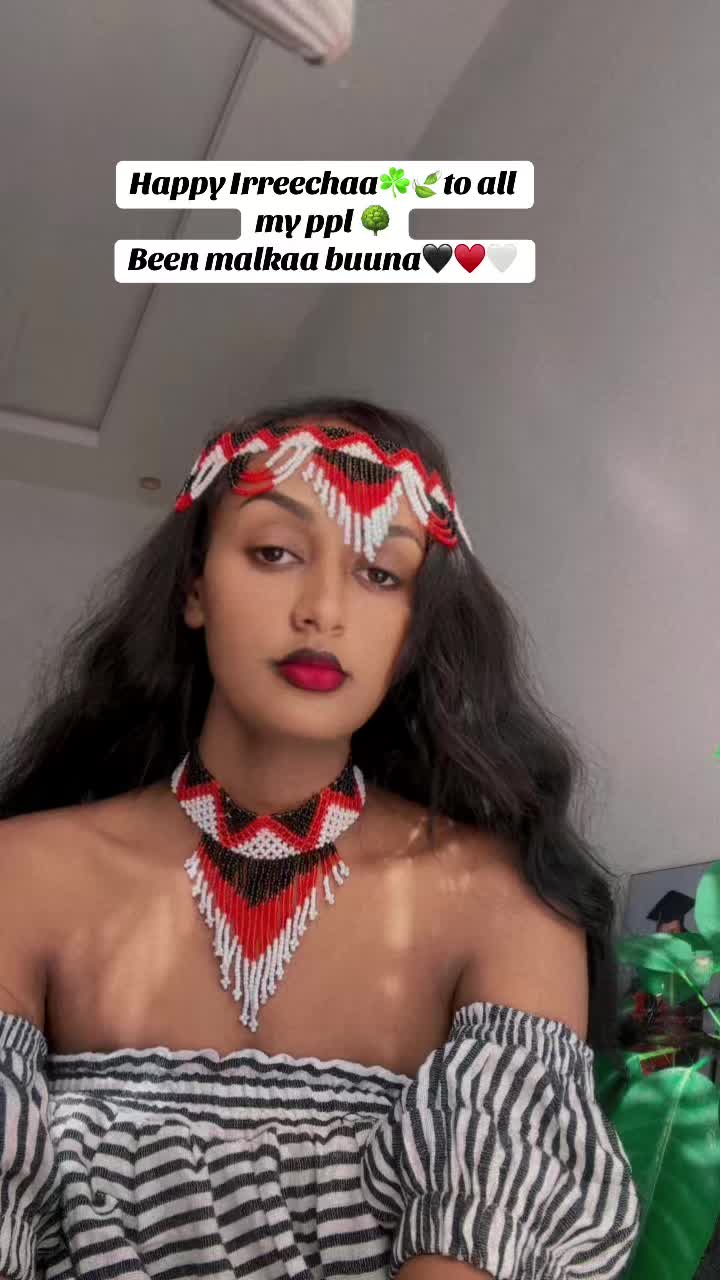 @🫰🏿