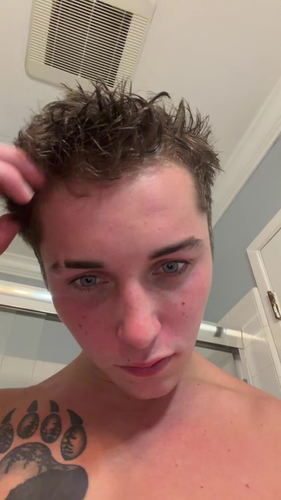 @Grayson🦖
