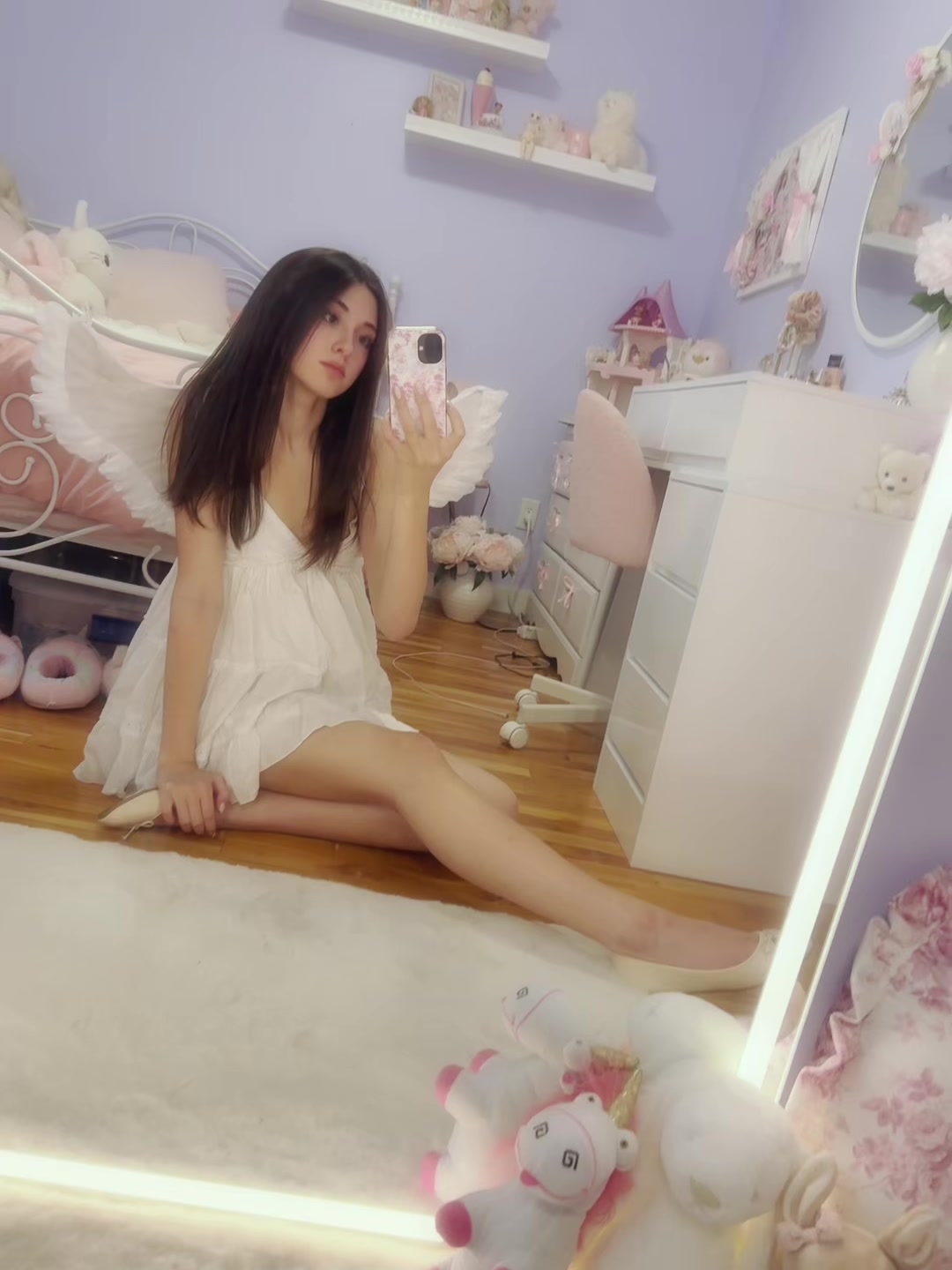 @🎀~ 𝑳𝒊𝒗𝒗𝒚 ~🎀