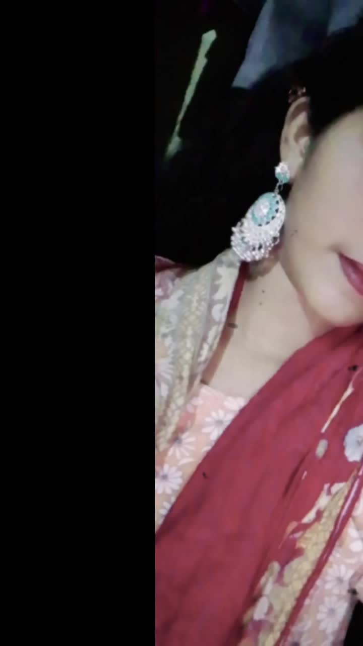 @আম্মুর আদরের মেয়ে