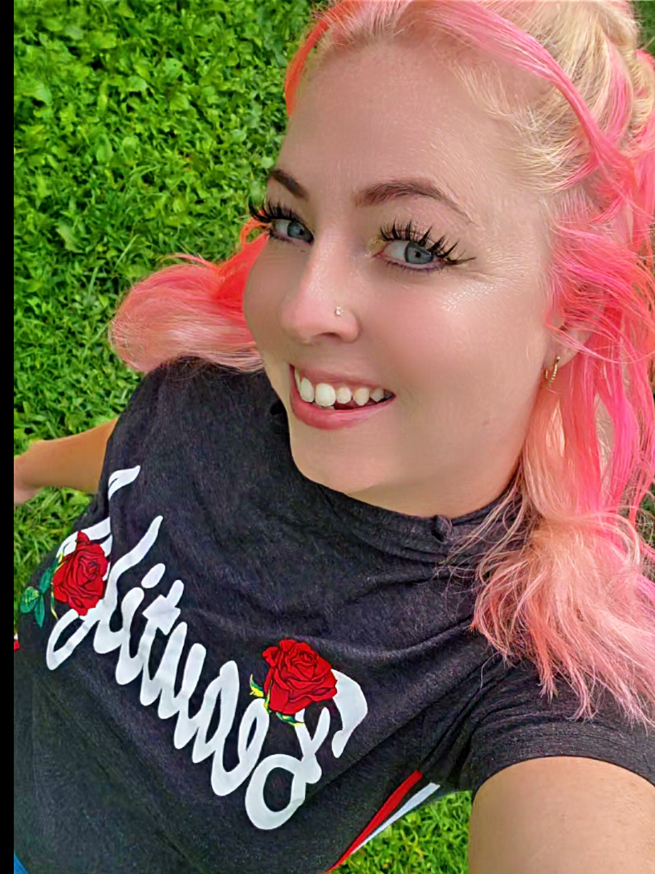 @💫🦋⭐leahpunkypinkgirl⭐🦋💫