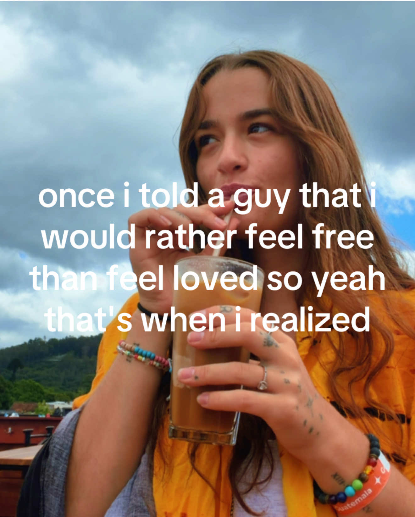 @naomiecantin_