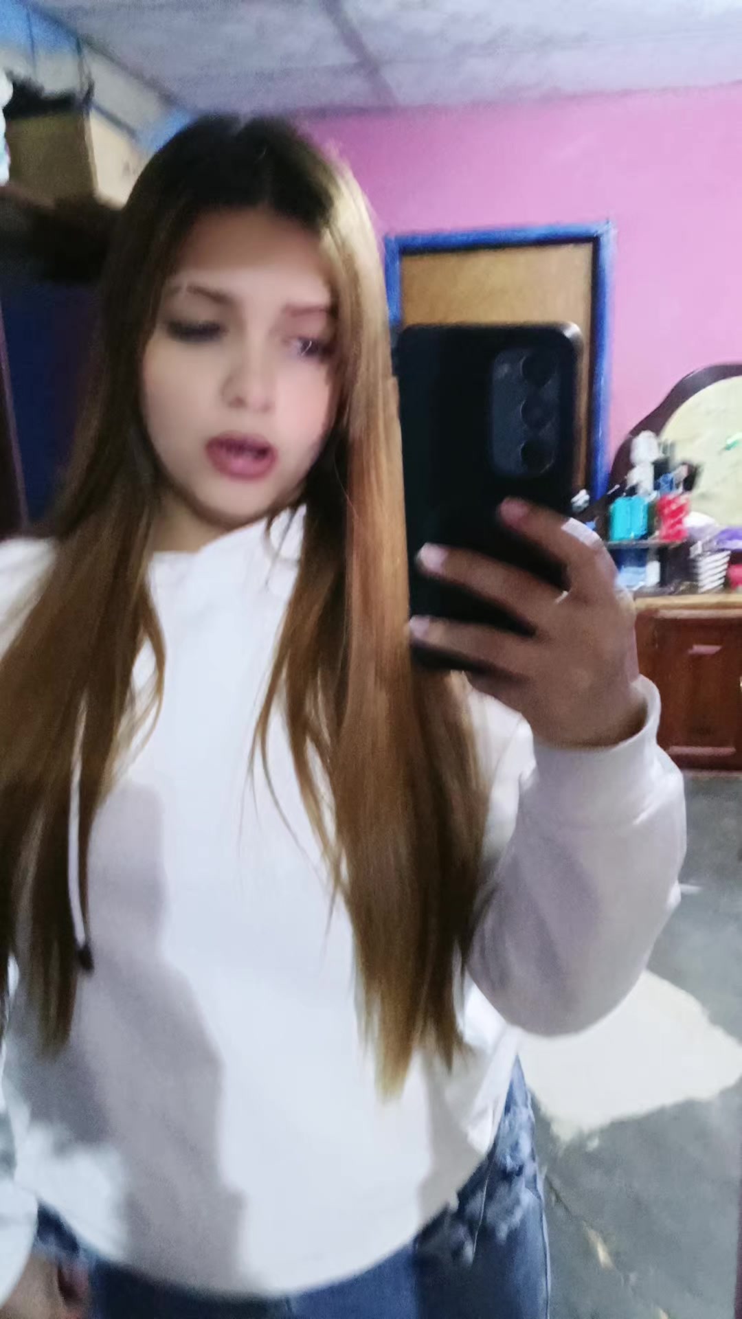 @crisurbaez