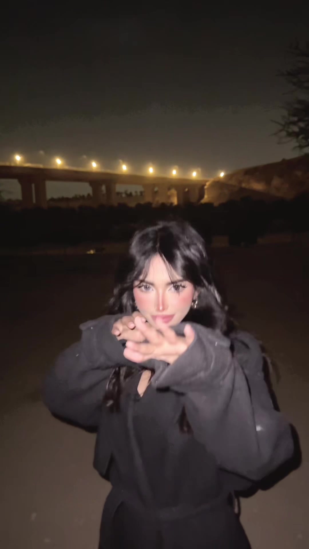 @Ro