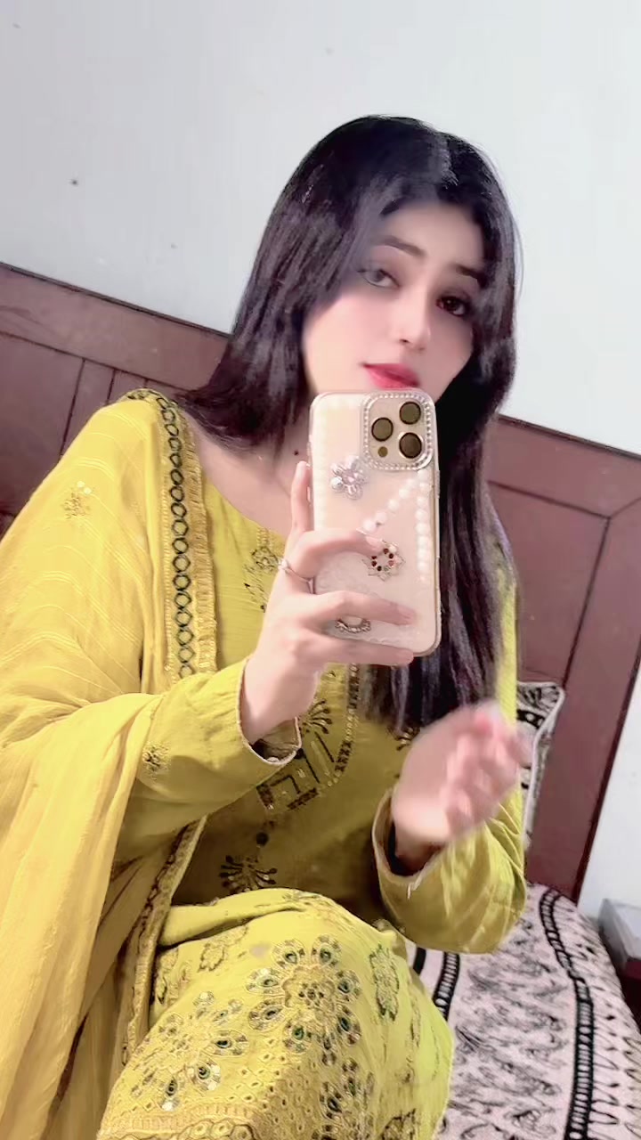 @charming.queen786