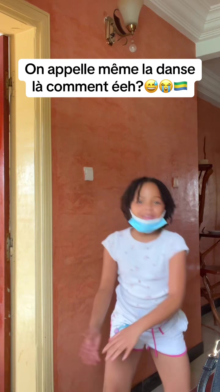 @Caroline Ondo🇨🇲❤️🇬🇦