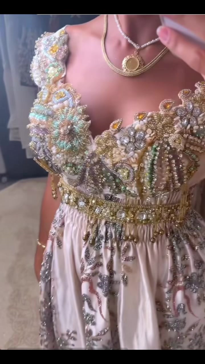 @ur_elgance