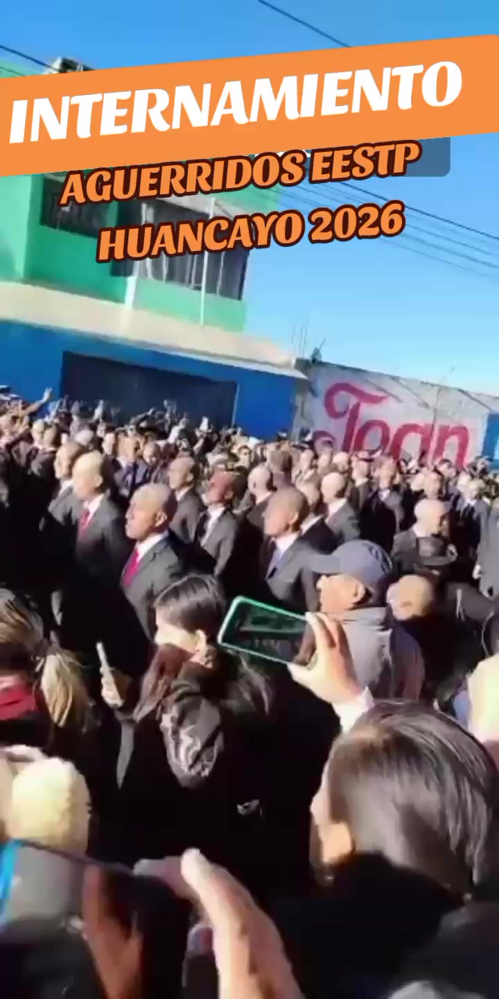 @LOS H&Eacute;ROES DEL BICENTENARIO