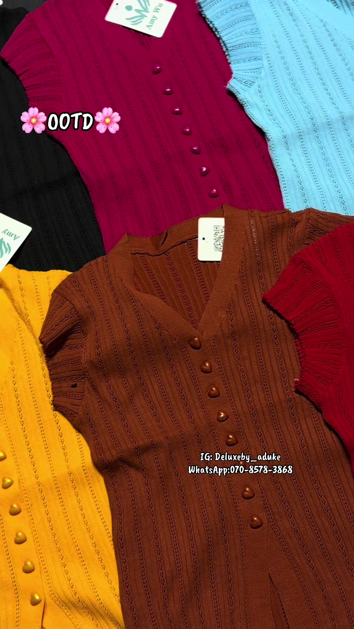 @Deluxebyaduke (CLOTHING STORE)