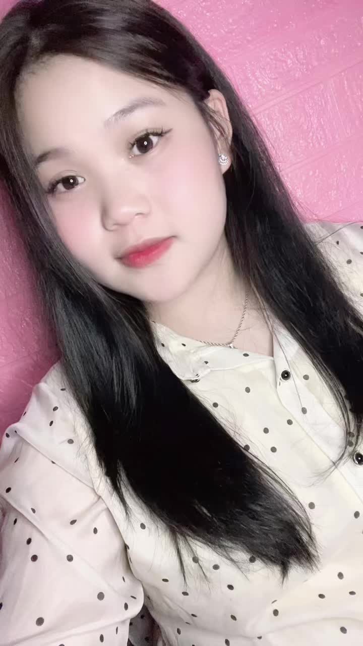 @Th&uacute;y hằng🫧