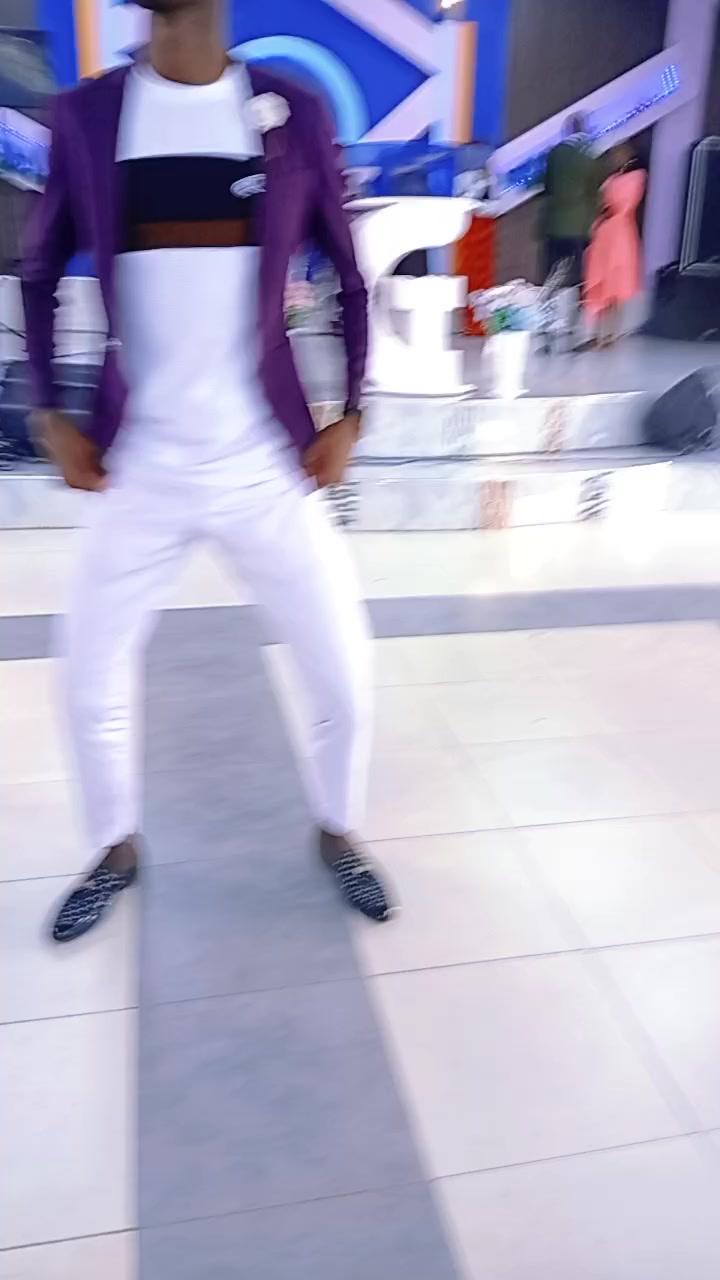 @Ricky Fävöúr