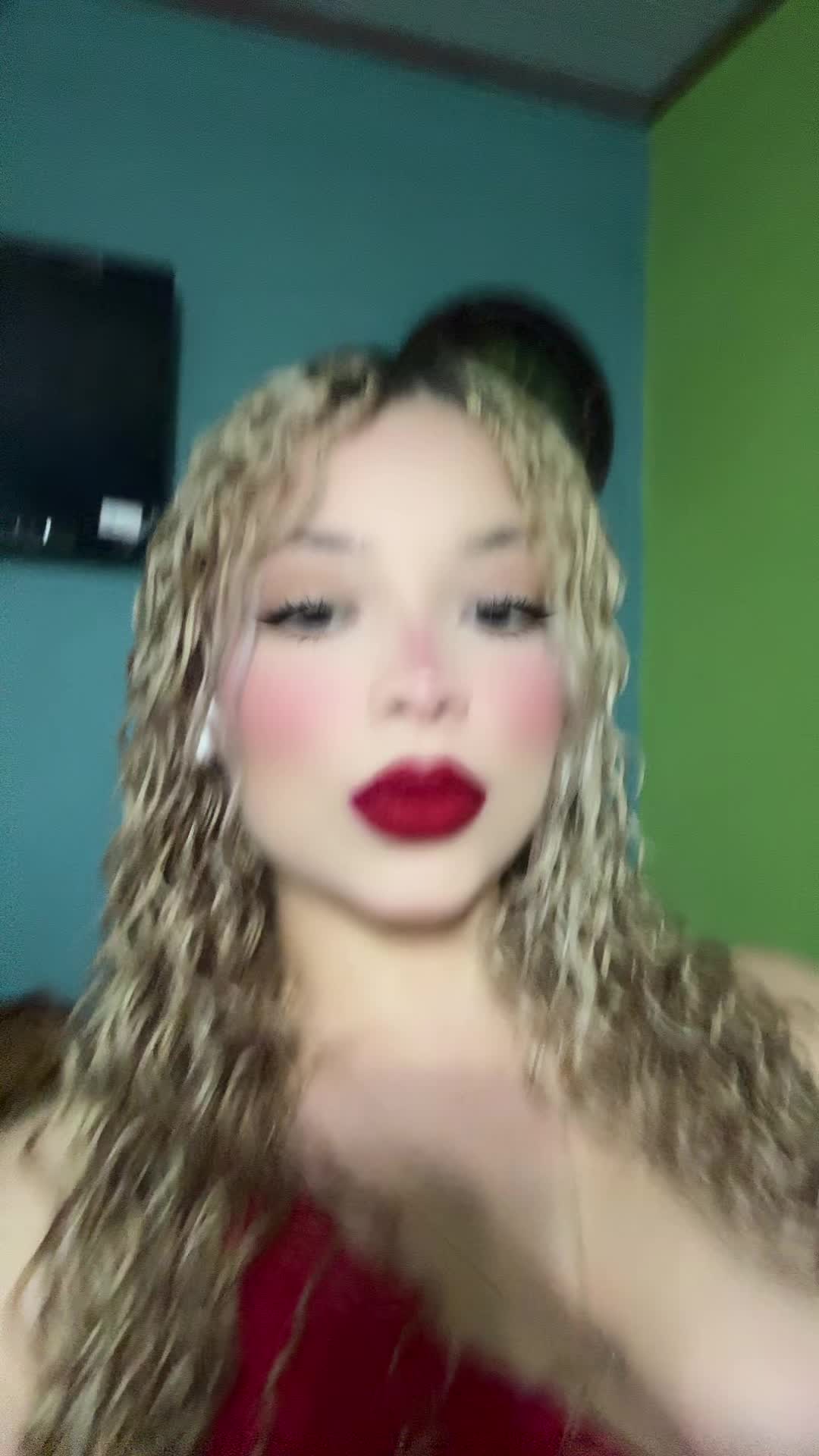 @Ana Munguia