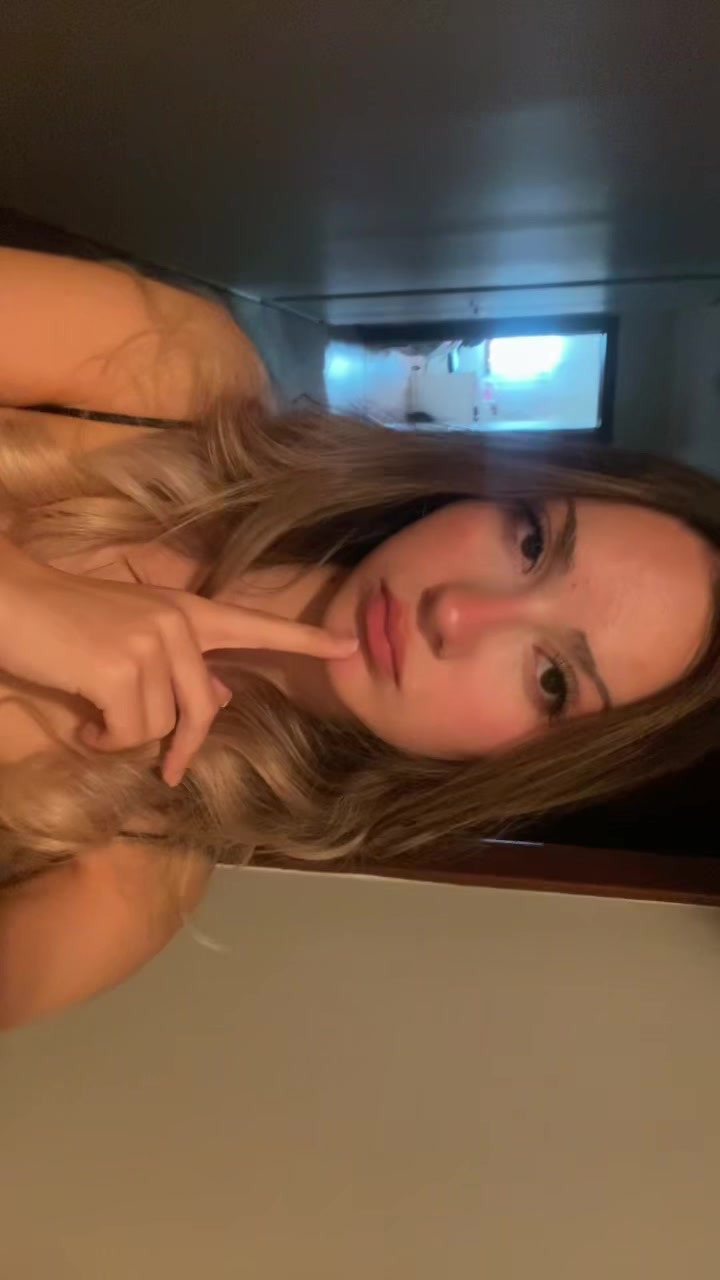@almiiᥫ᭡