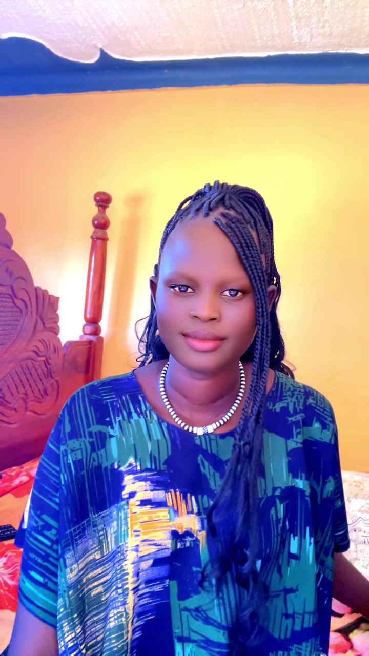 @Ayena Monique 🦋🇸🇸🥂🇺🇬🦋