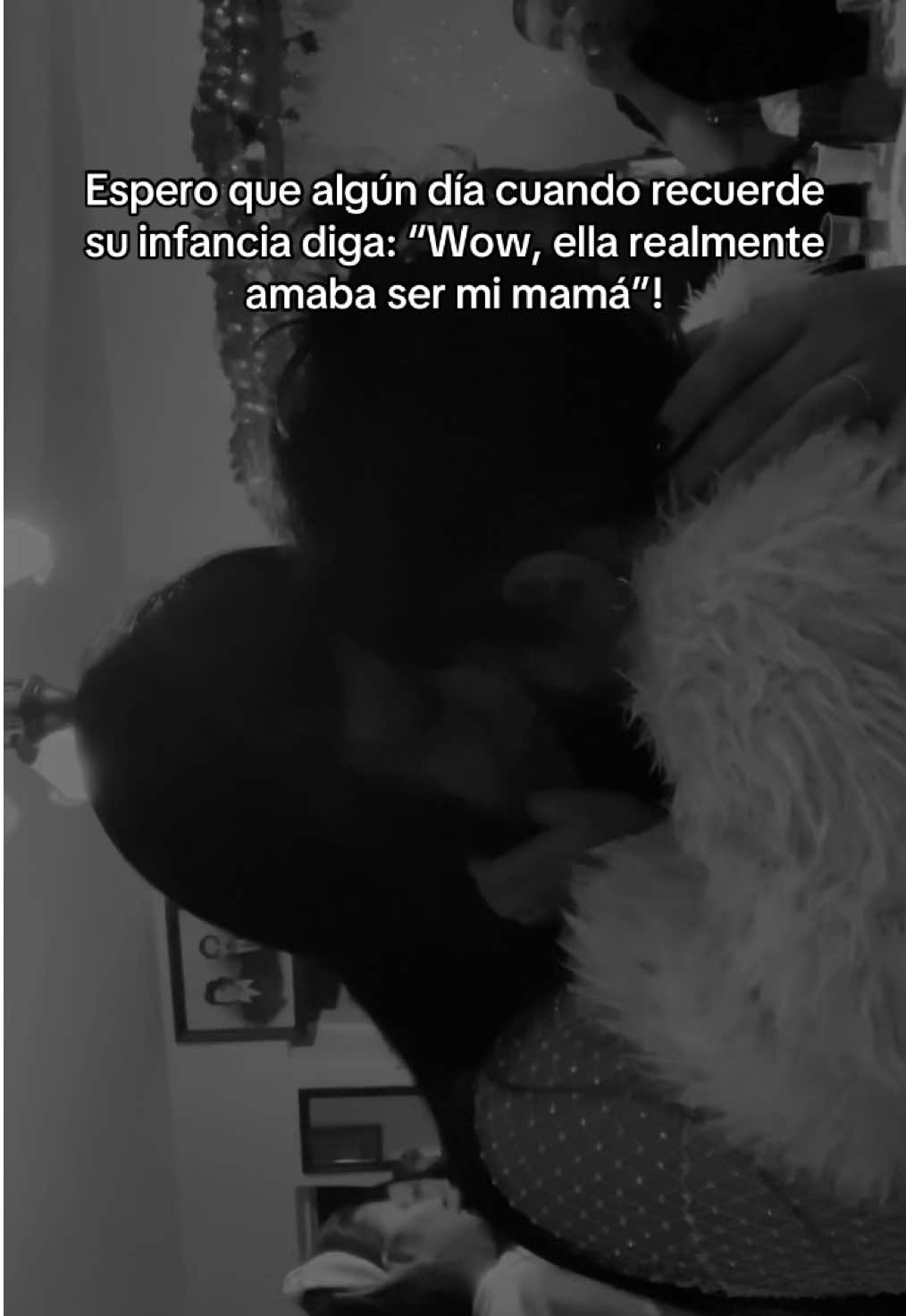 @Paola Cediel
