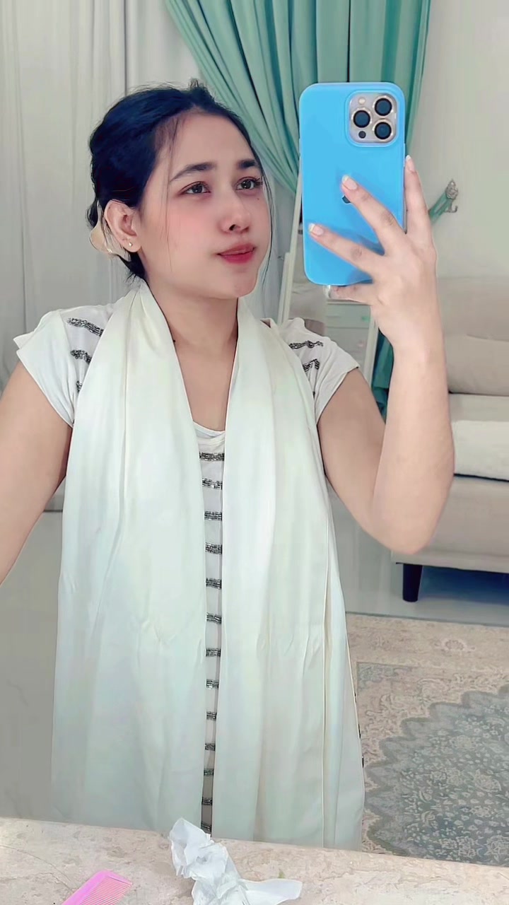 @🧿Anisha Ani💔