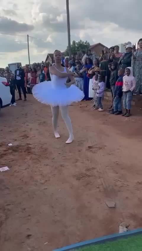 @✨️KGWERANO'S BALLET BLING ✨️