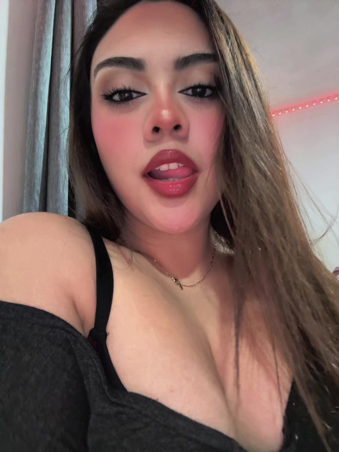 @Ale🍒