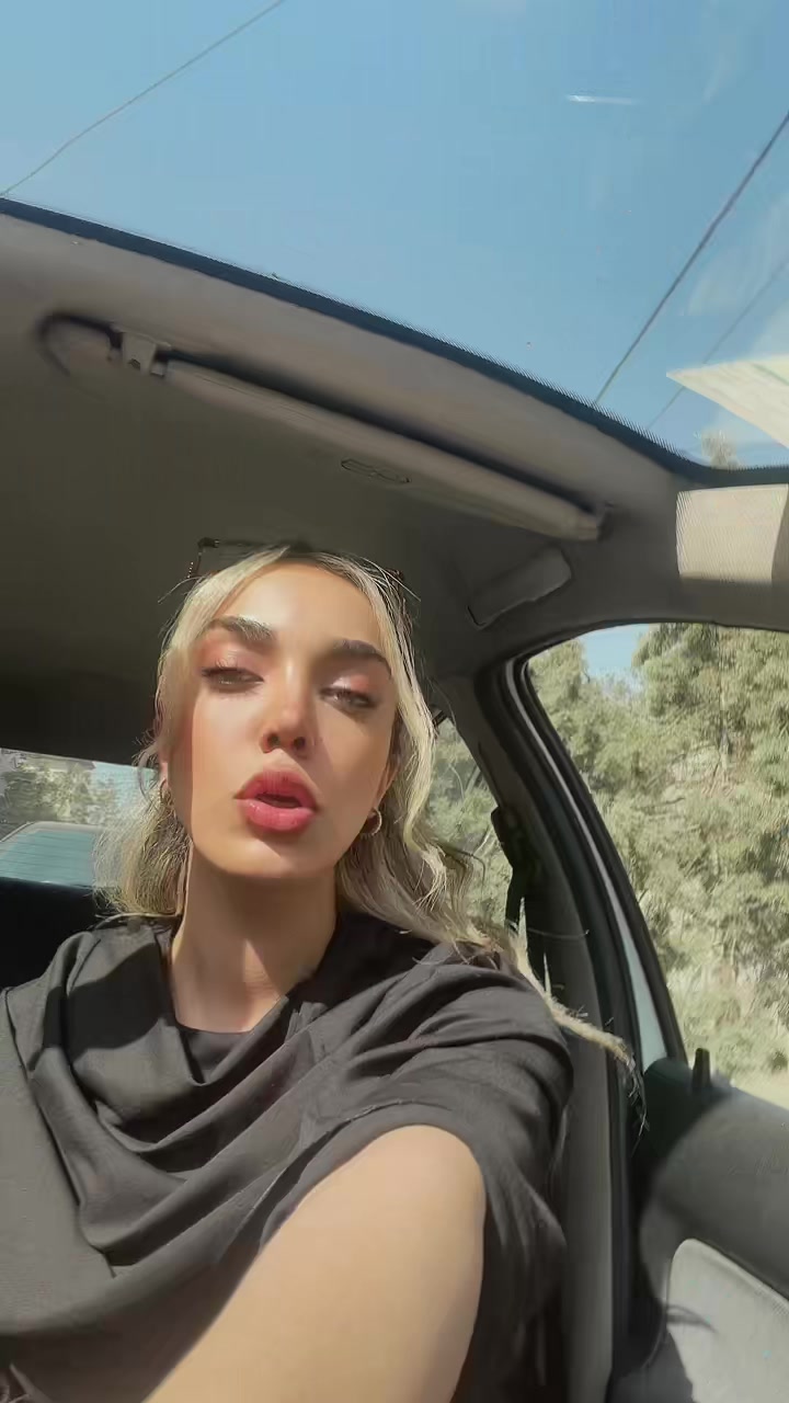 @Diana