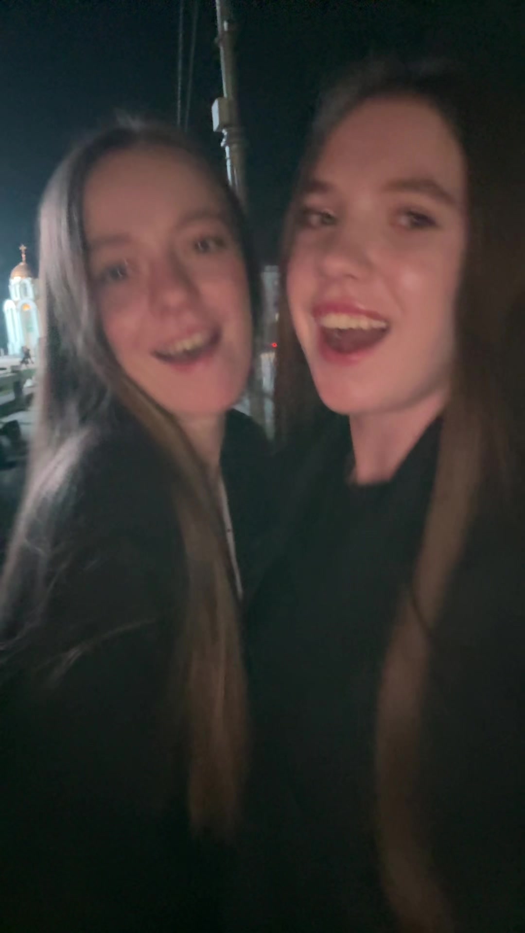 @sopsthie