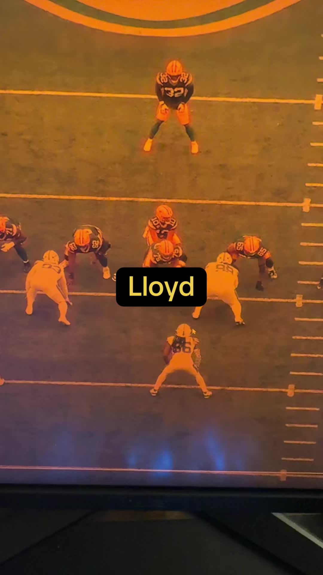 @bdeebacon (2-2)