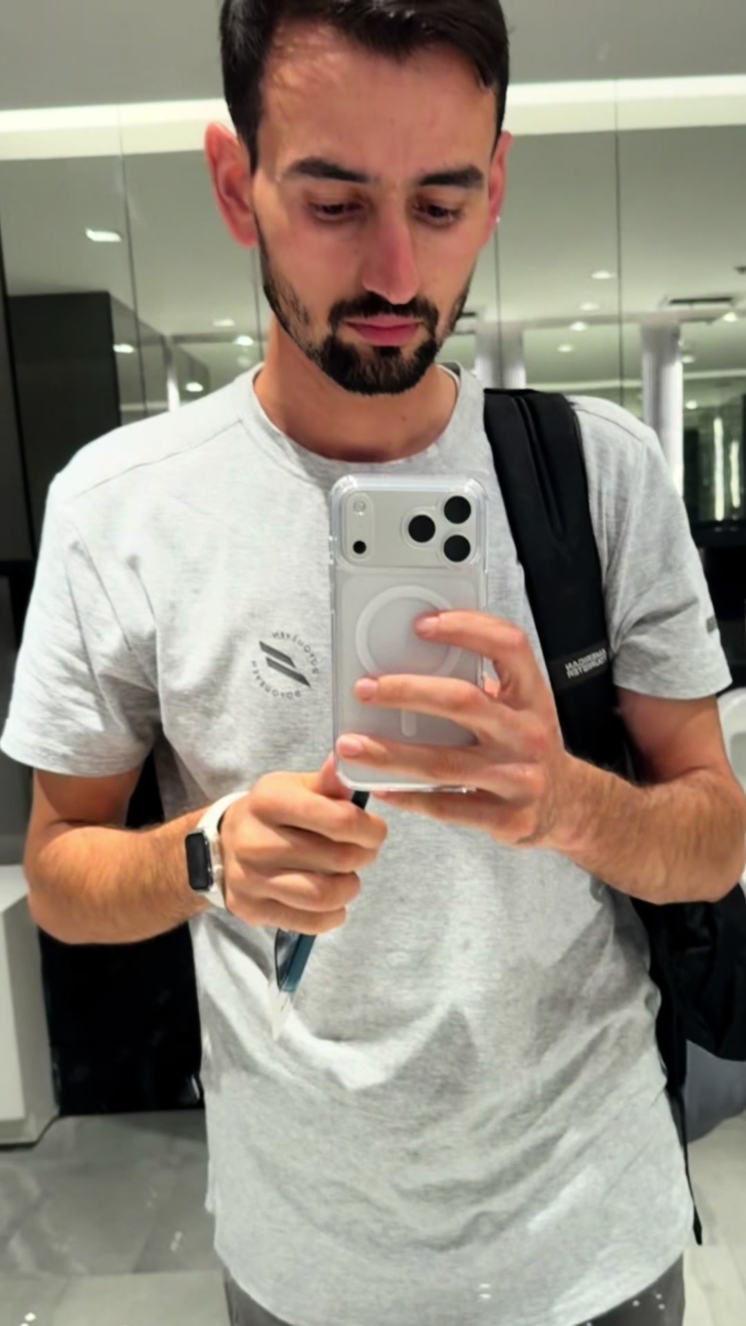 @Adam khan🇦🇺