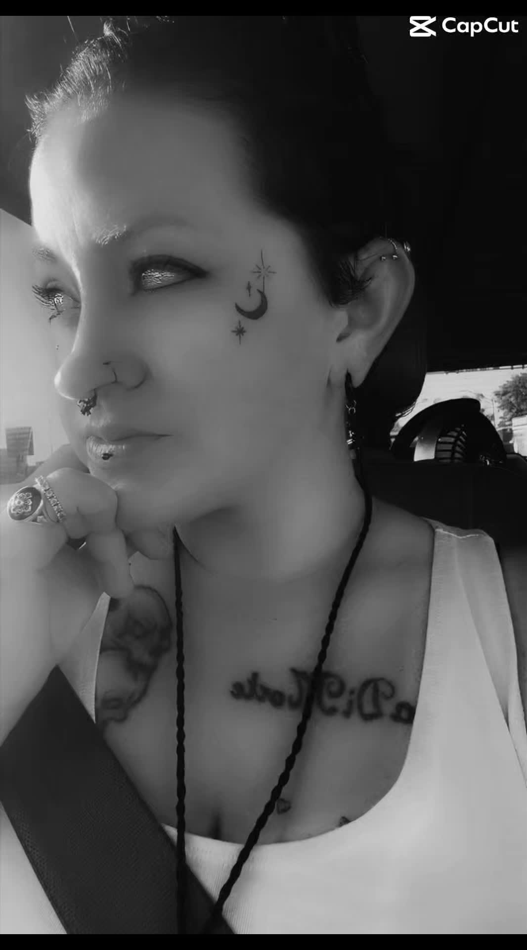 @Greeneyedghostie👑👻