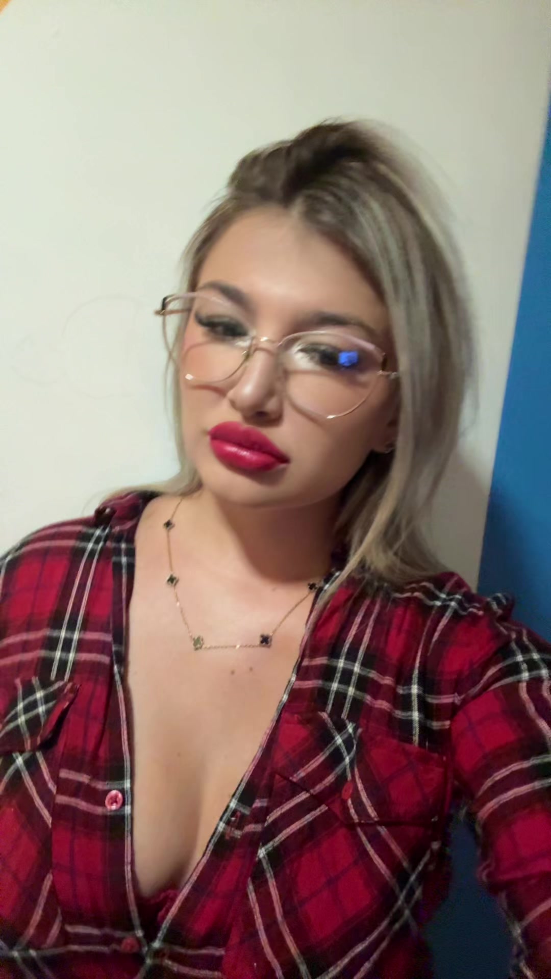 @djelica98