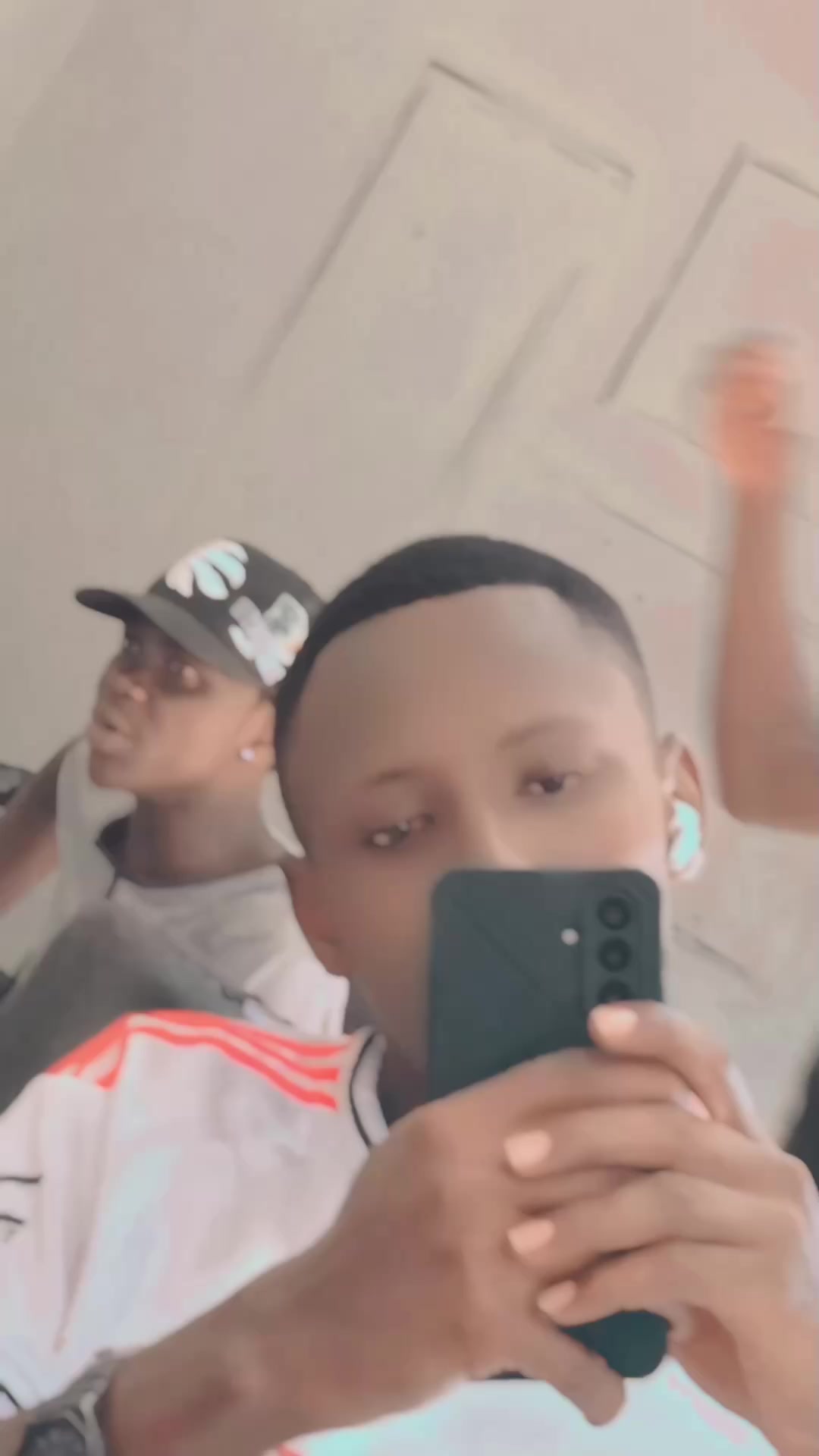 @vicram🇷🇼🇺🇬🦅