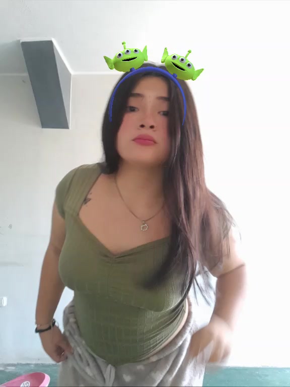 @VALERIA