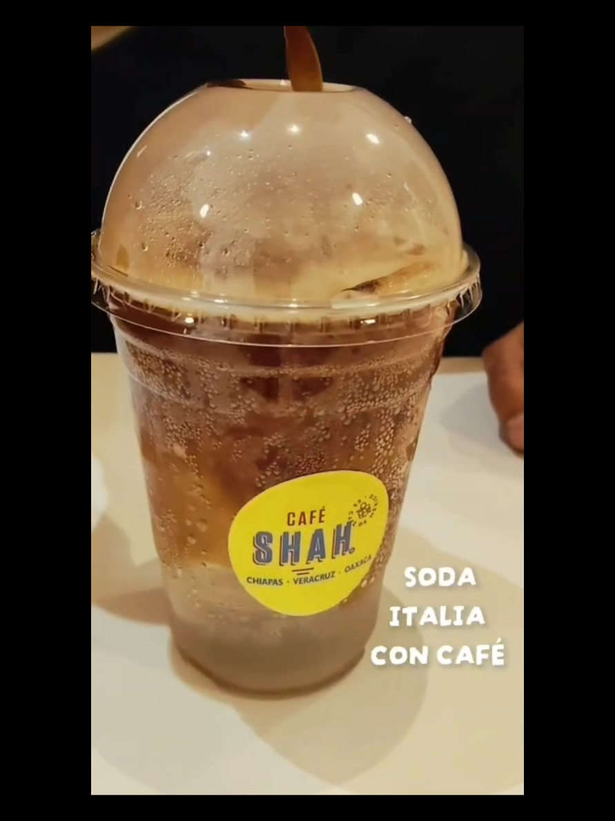 @Caf&eacute; Shah