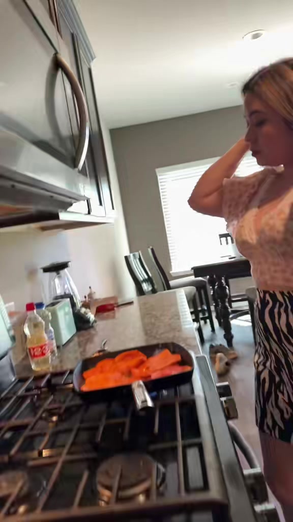 @Favii25