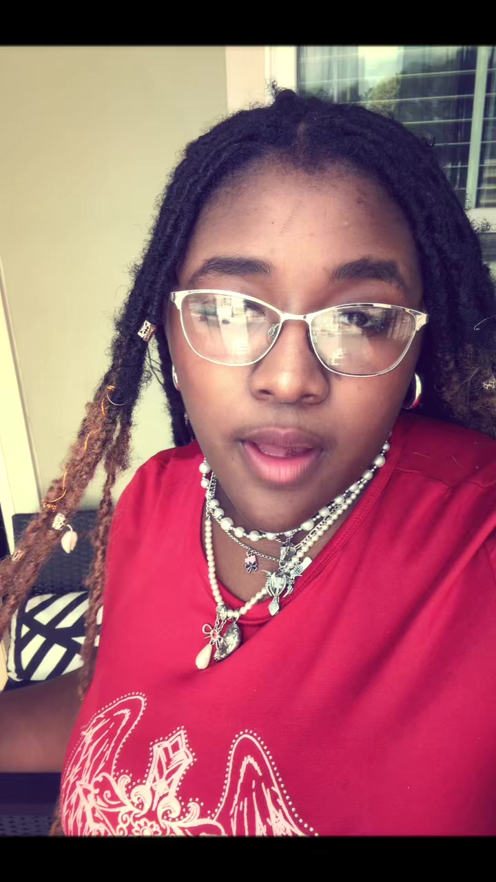 @ipukeglitter