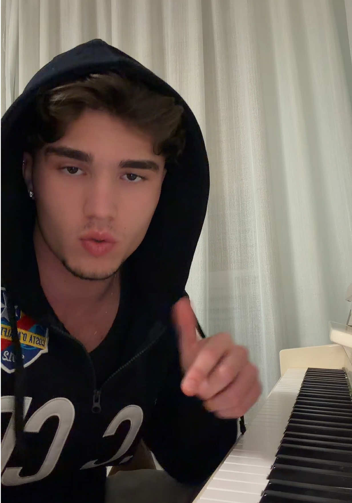 @&AElig;