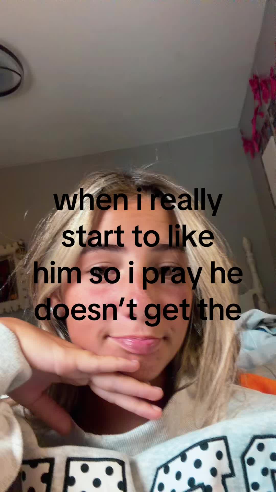 @👩🏽&zwj;🦯👩🏽&zwj;🦯&zwj;➡️