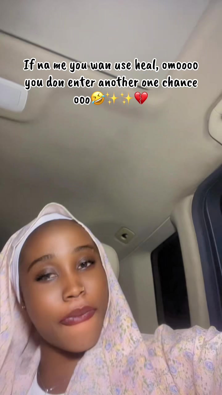 @𝓣𝓱𝓲𝓪 ♡
