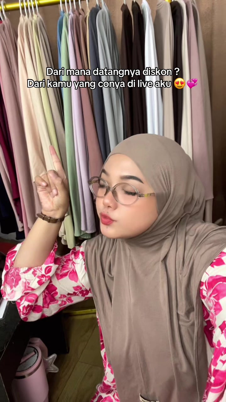 @Dewiigg