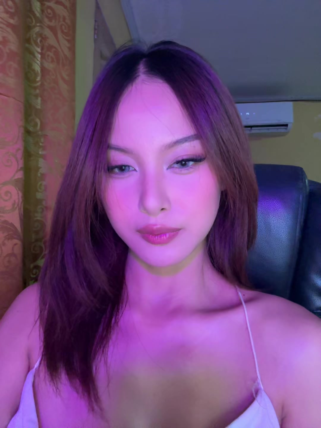@Zefy