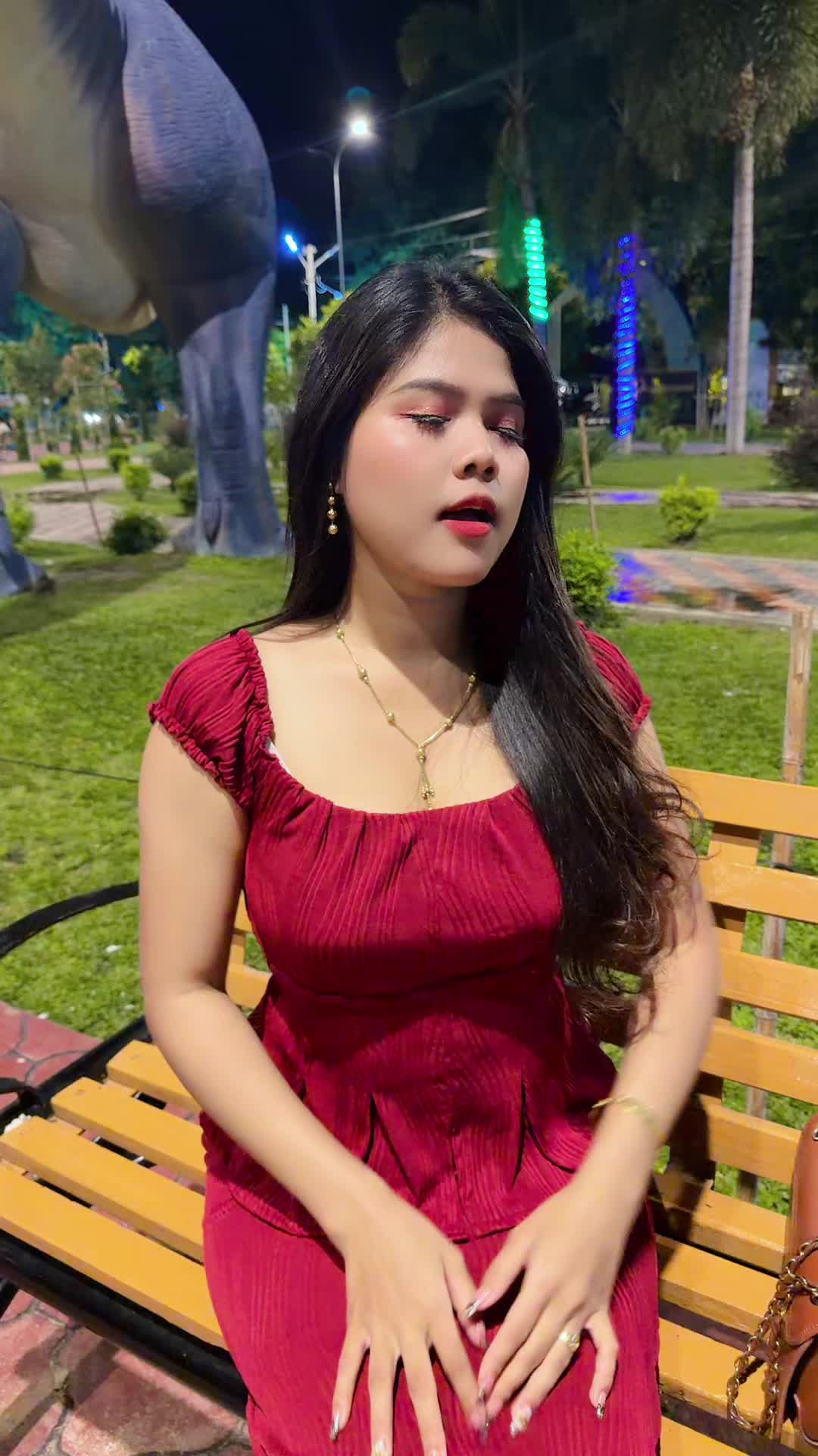 @Htet Myat Moe