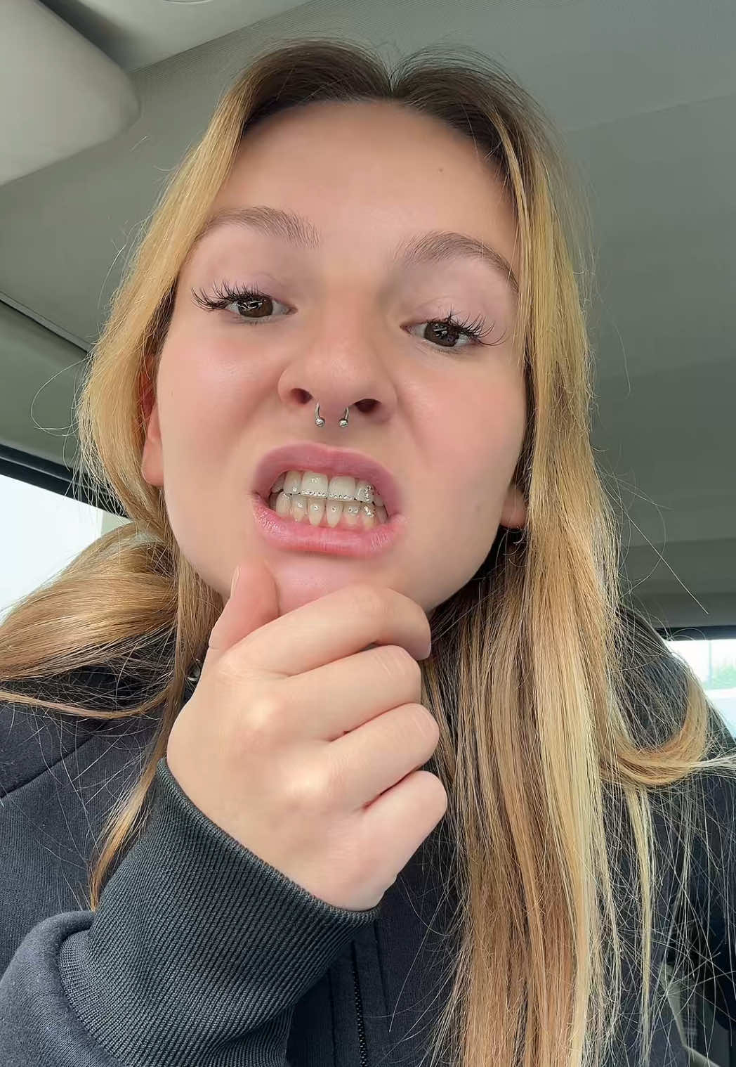 @Lilou
